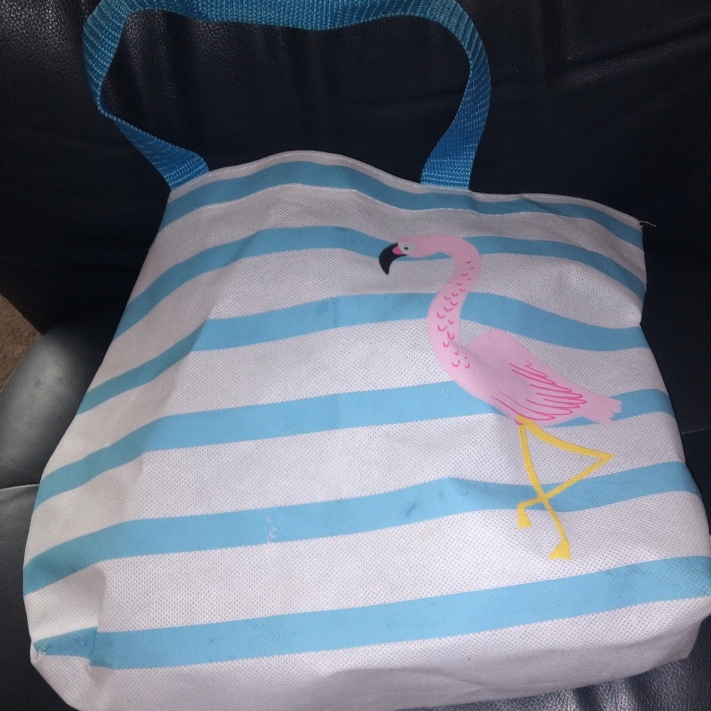 A flamingo bag